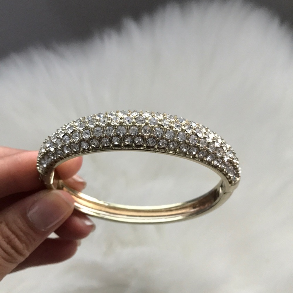 cuff bracelet - Picture 3 of 3